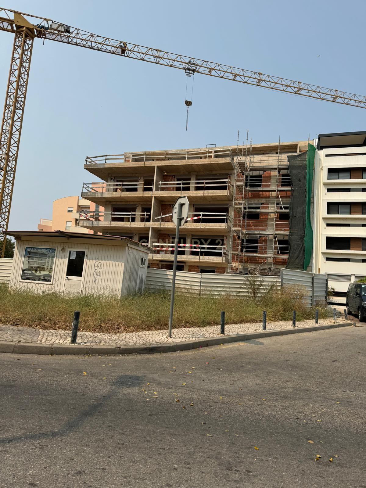 Fotografia 11 de Terreno Urbano para Construção.