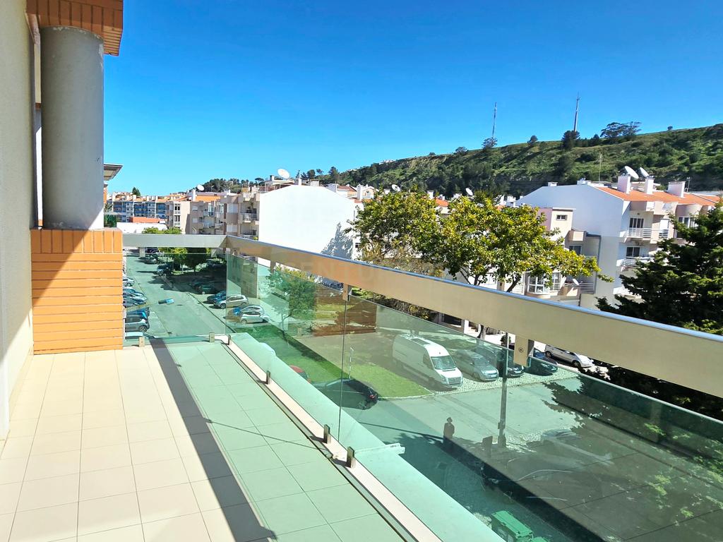 Apartamento Duplex T3 perto do mar na Caparica — Conforto, Elegância, Proximidade da Natureza e Estilo de Vida Descontraído - Image 25