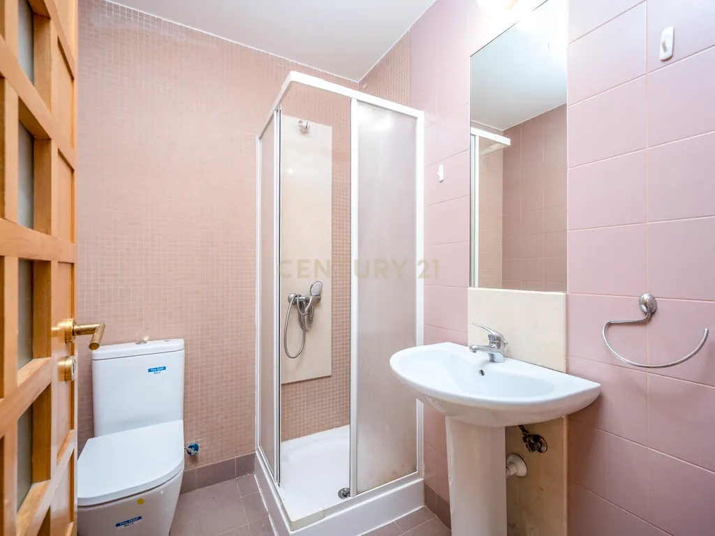 Moradia T4+1 em Condomínio Privado – Parque das Nações, Lisboa - Image 51