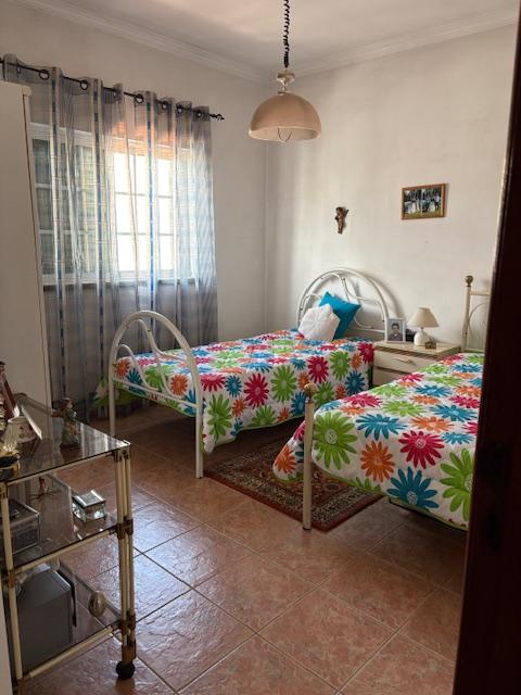 Moradia T3 na Quinta do Conde com Terraço e Garagem - Image 16