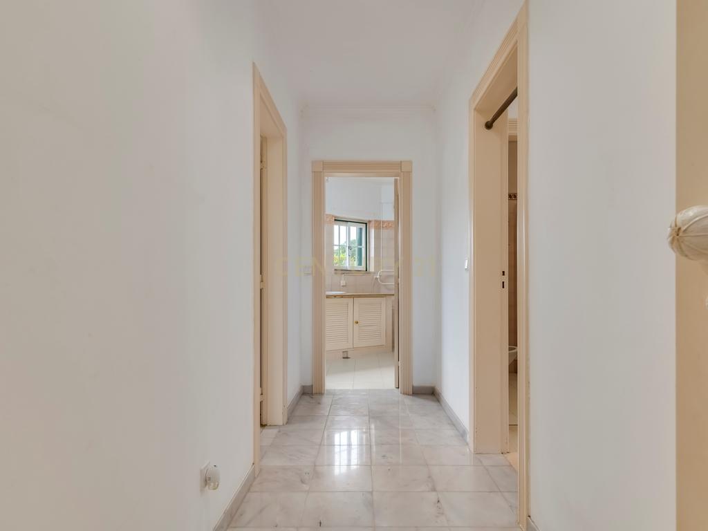 Moradia V5 em Morelinho, Sintra - Image 19