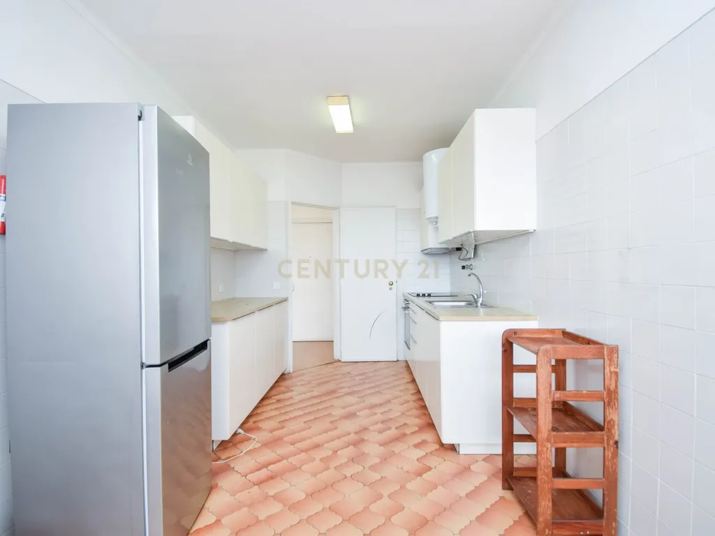 T3 na Quinta do Marquês, Oeiras | 115 m² de Potencial para Criar a Sua Casa de Sonho - Image 28