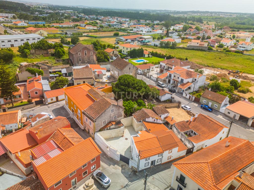 Moradia T2+1 com Terraço – Tornada, a 5 min de Caldas da Rainha - Image 25