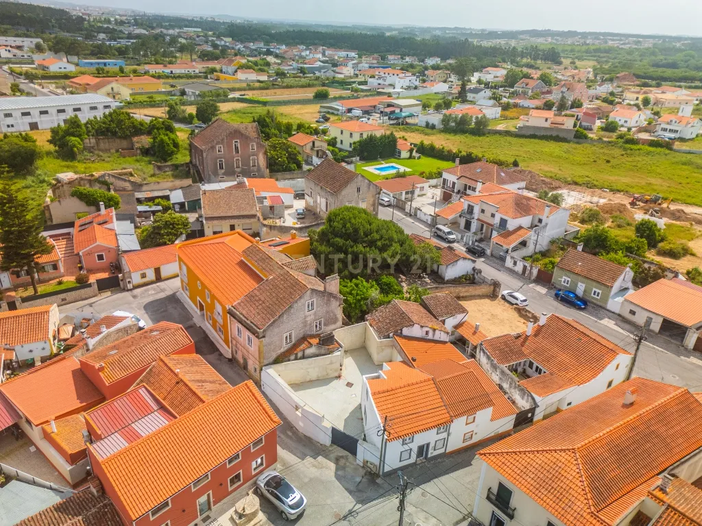 Moradia T2+1 com Terraço – Tornada, a 5 min de Caldas da Rainha - Image 25