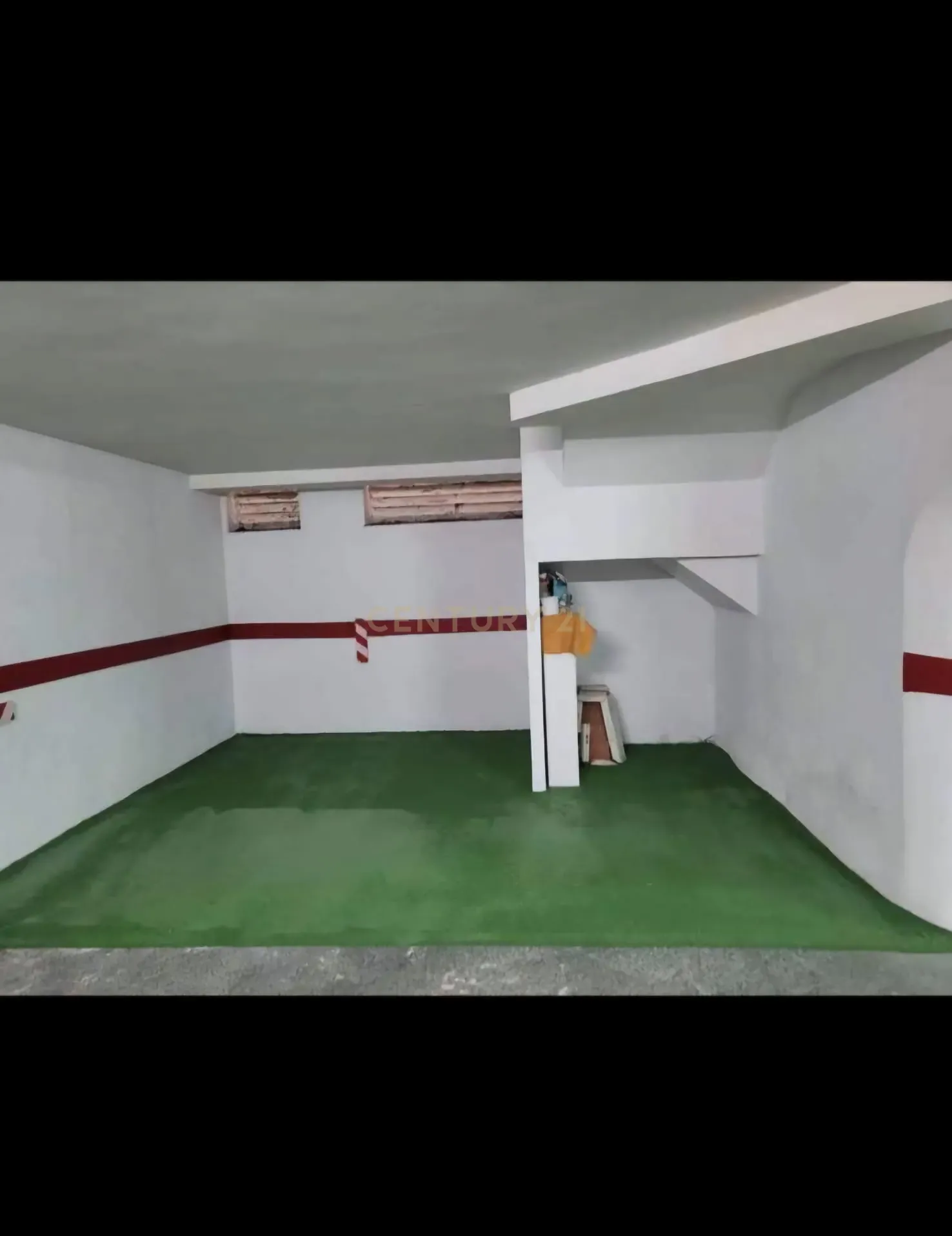 - Image 1