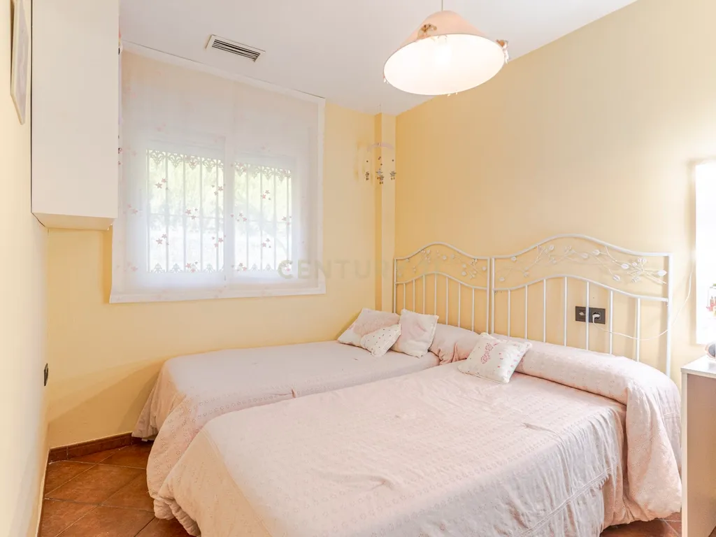 Casa Luxuosa em Albolote, Granada com Vista para as Montanhas - Image 29
