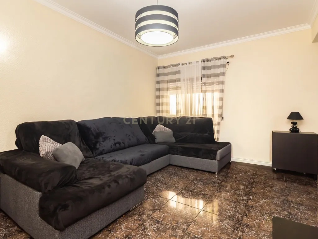 Viva com conforto no coração de Setúbal – Excelente Apartamento T3 nos Pinheirinhos - Image 23