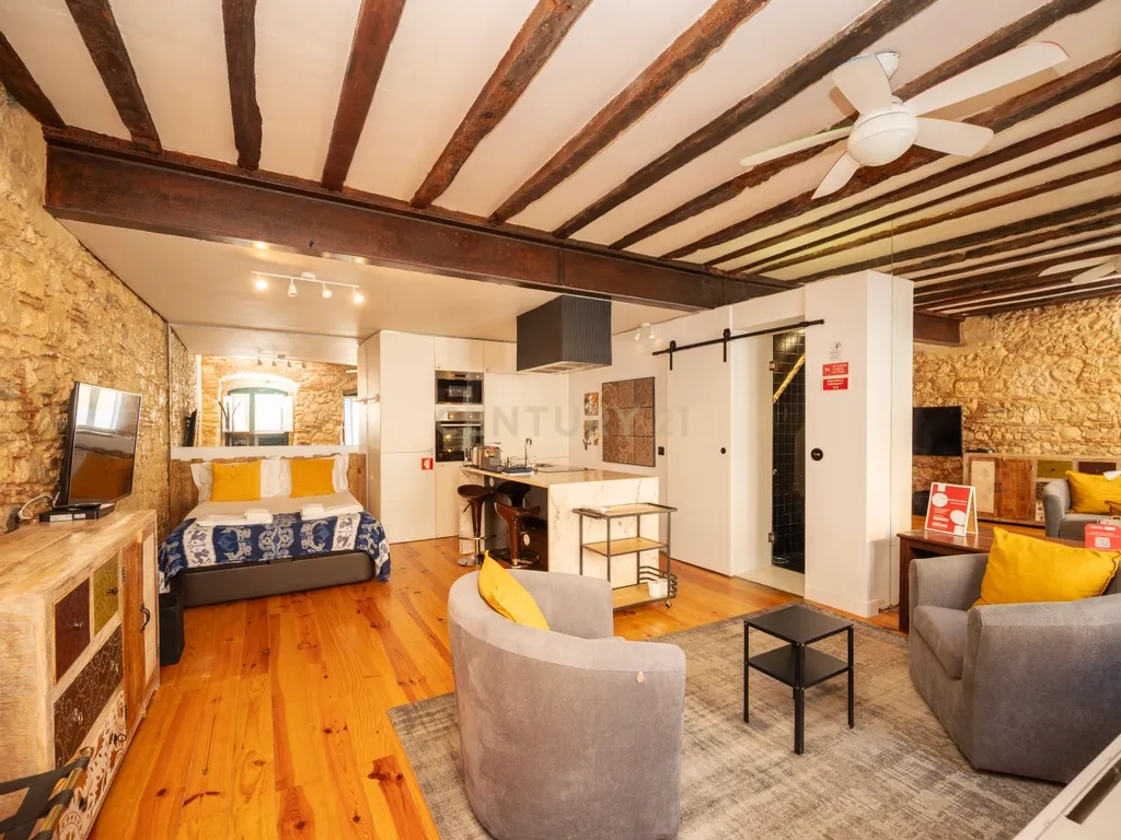 Apartamento T0 Lisboa com Licença AL Yield 10% - Image 12