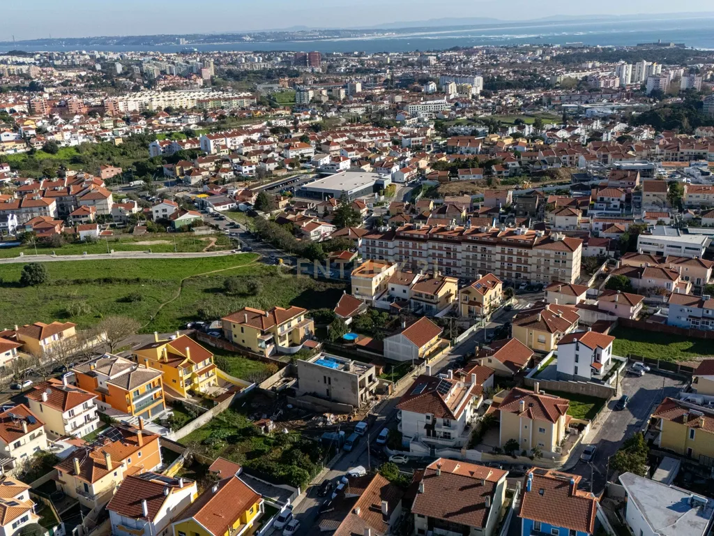 Moradia de Luxo T4 com Rooftop | Nova Construção | São Domingos de Rana – Cascais - Image 24