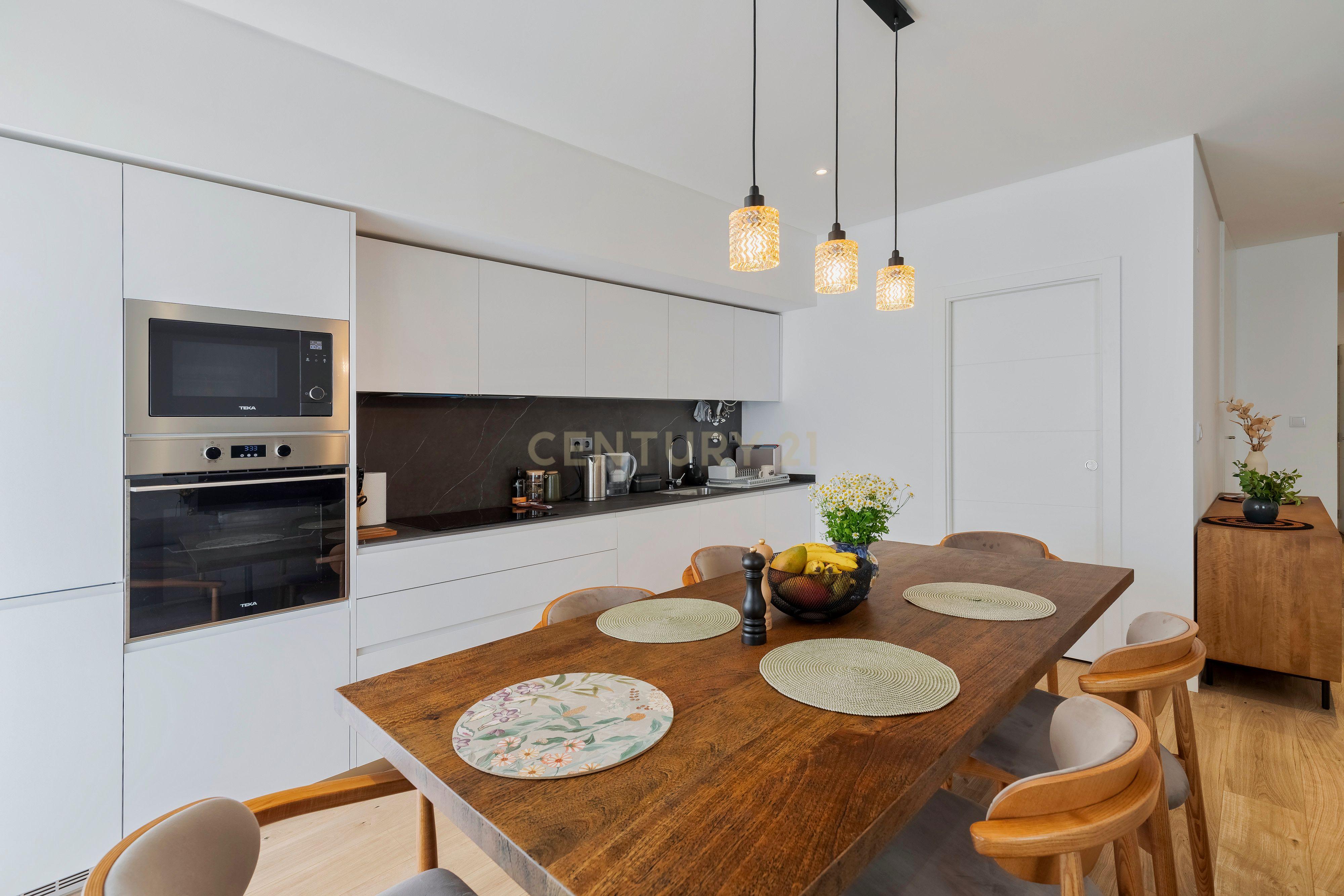 Apartamento T3 com estilo para arrendar no coração de Setúbal - Central, Moderno e Totalmente Equipado! - Image 9