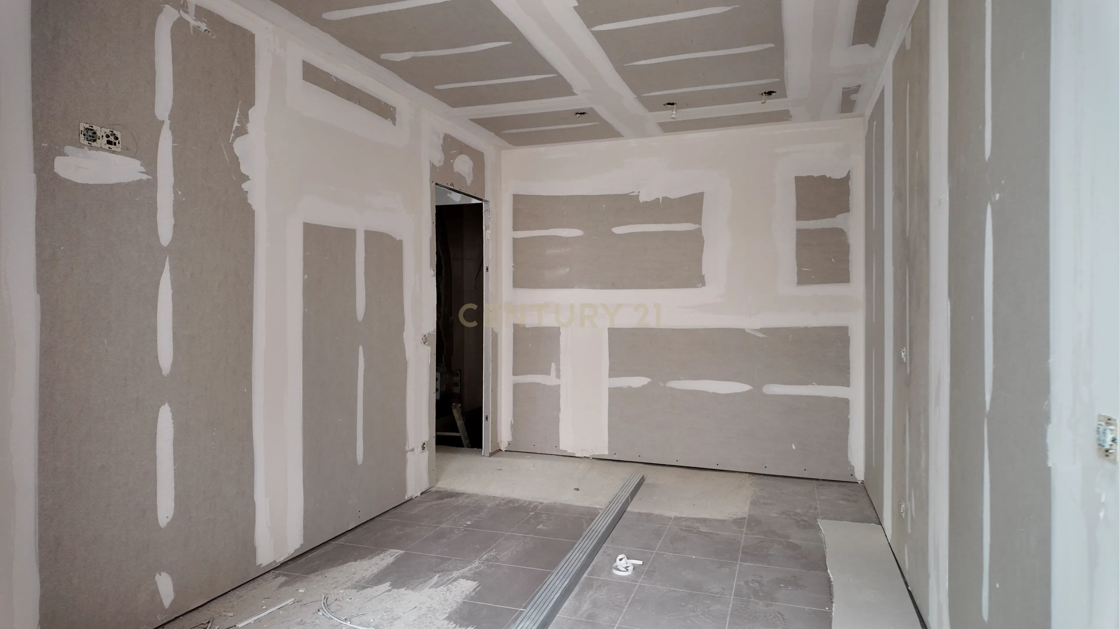 Fotografia 8 de Apartamento T2+1 RENOVADO, terraço, garagem - Gião, Vila do Conde