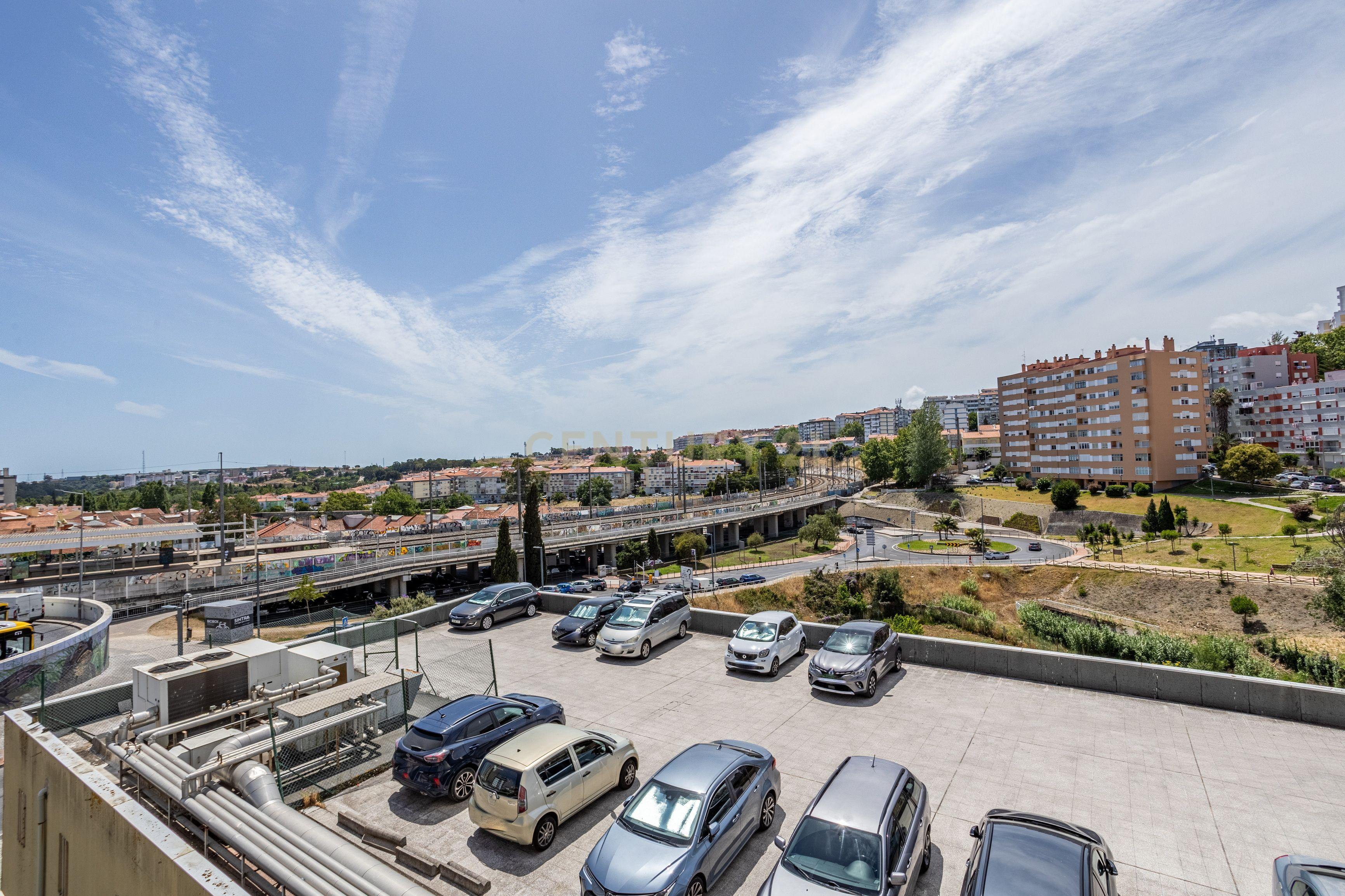 Fotografia 5 de Apartamento T4 em Queluz