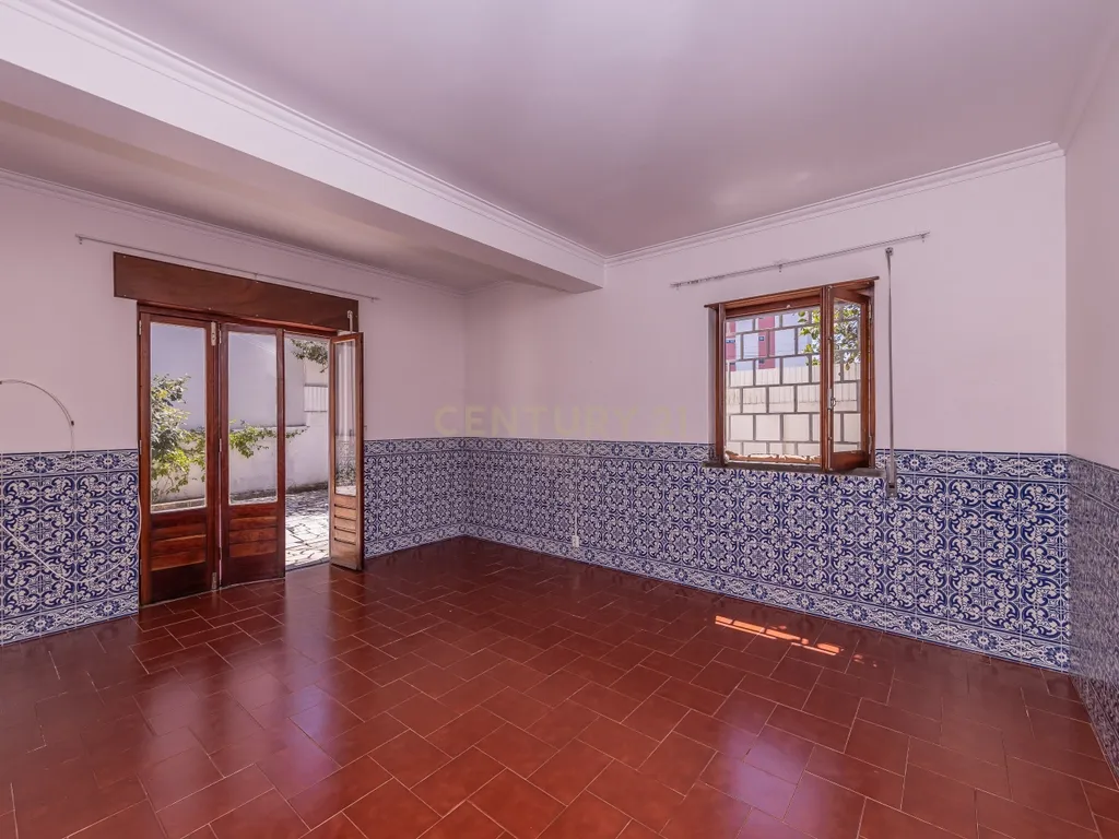 Moradia Isolada com Garagem Box para 2 Carros — Matarraque, S. Domingos de Rana - Image 38