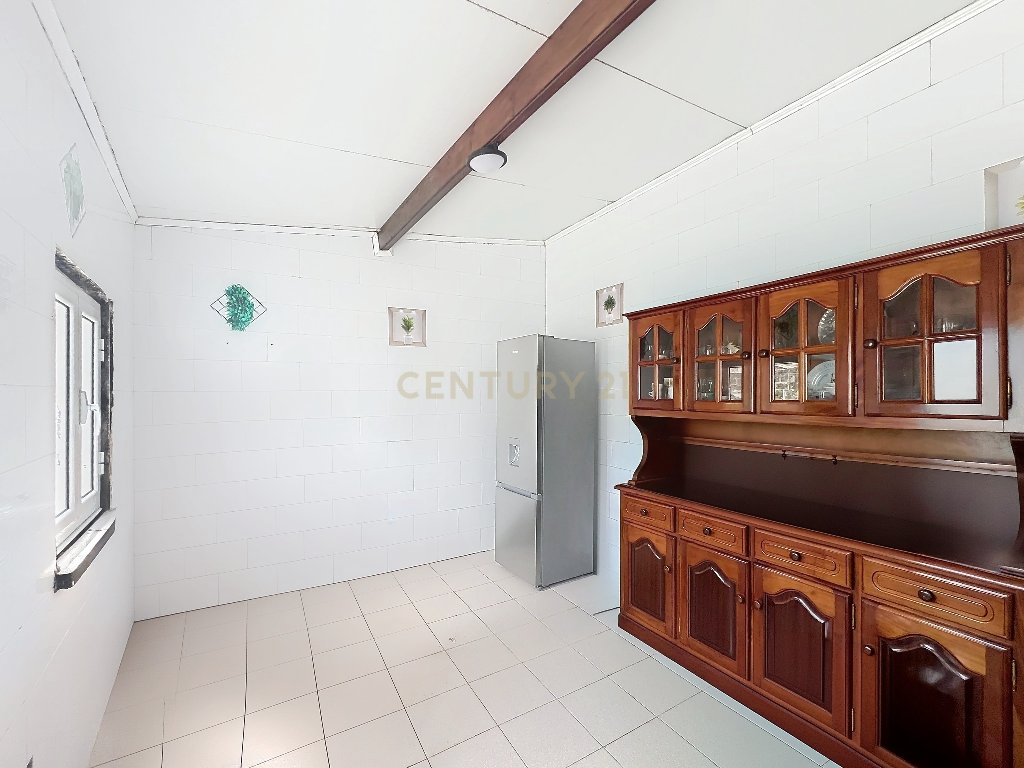🏡 Moradia T1 tradicional – Freguesia dos Arrifes / Ponta Delgada - Image 18