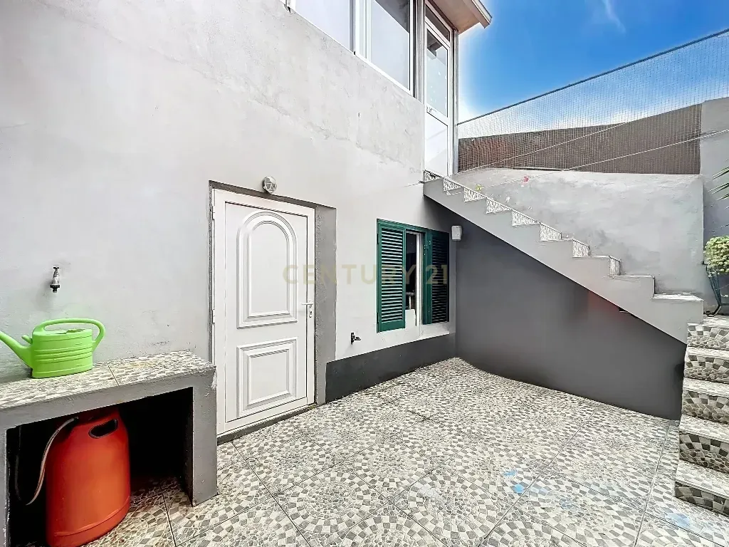 đĄ Moradia T3 em Bom Estado â FajĂŁ de Cima, Ponta Delgada - Image 20
