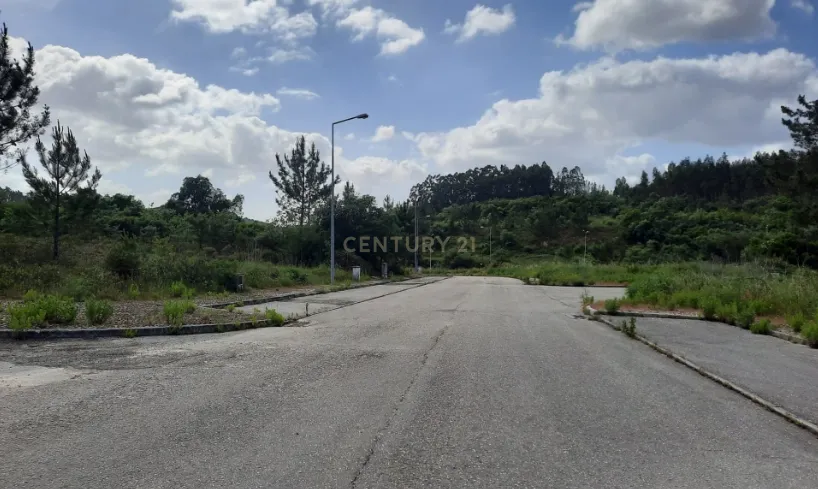 Lote de terreno para construção de moradia unifamiliar em Barrocal - Image 4