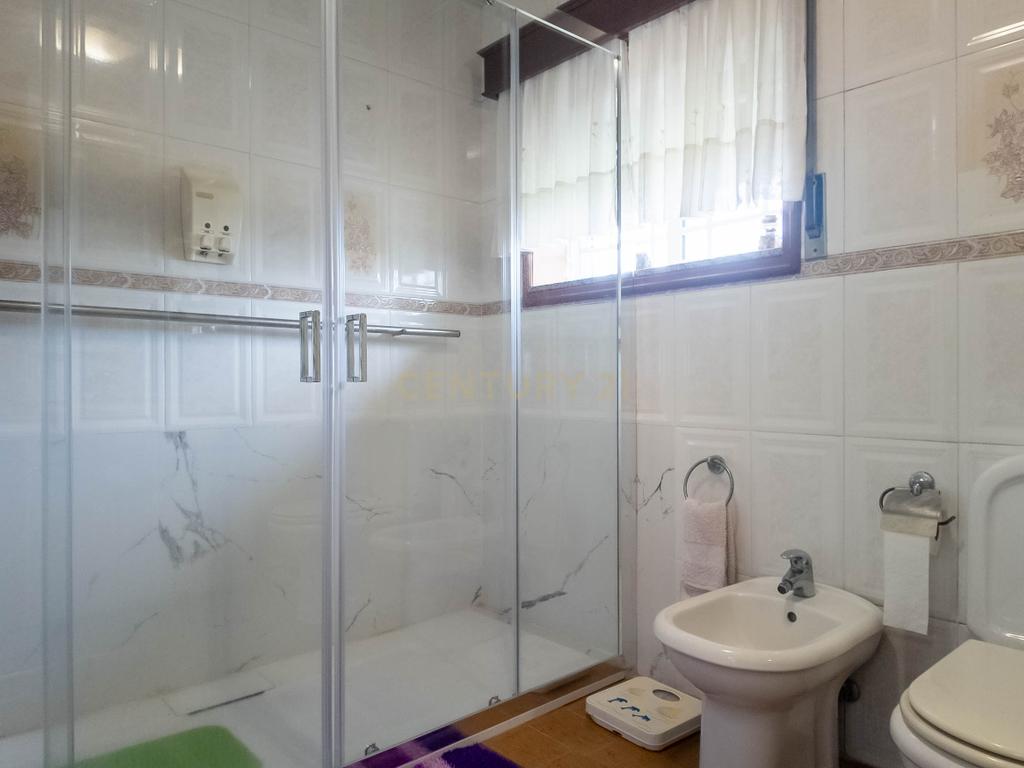 Moradia T3 com anexos, logradouro e garagem em Paredes - Image 17