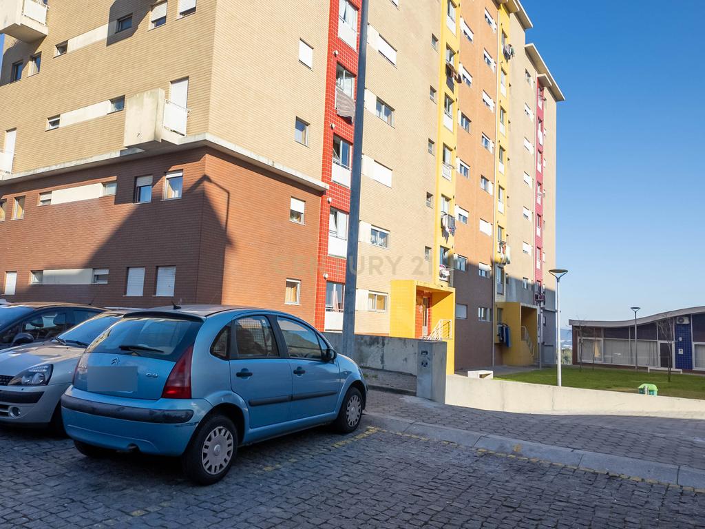 Arrecadação/Box para Arrendamento em Vila Nova de Gaia - Image 10