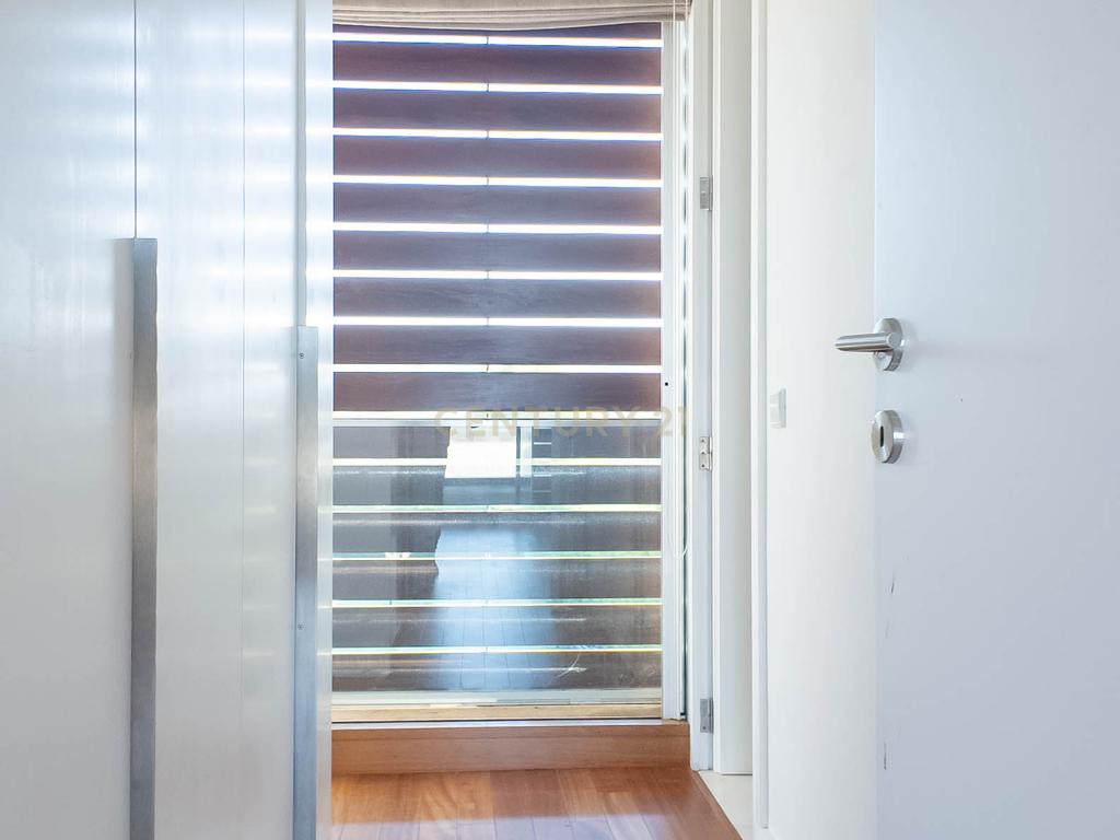 Luxuosa Moradia em Santo Tirso com Vista Panorâmica - Image 48