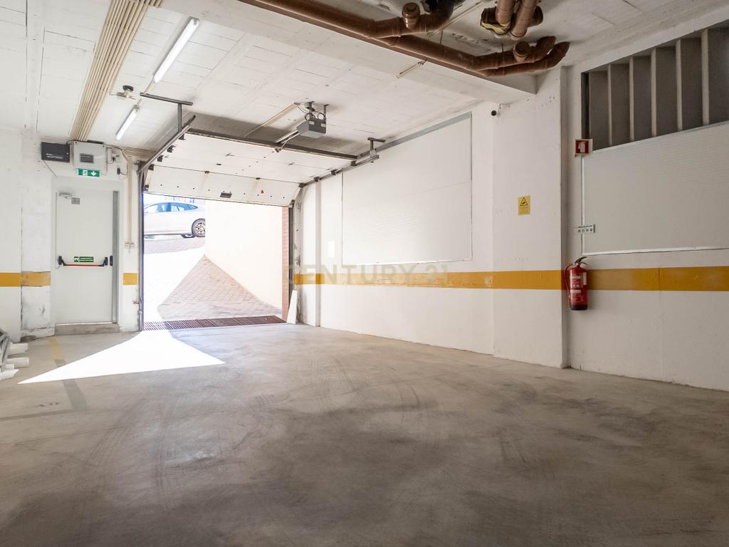 Arrecadação/Box para Arrendamento em Vila Nova de Gaia - Image 13