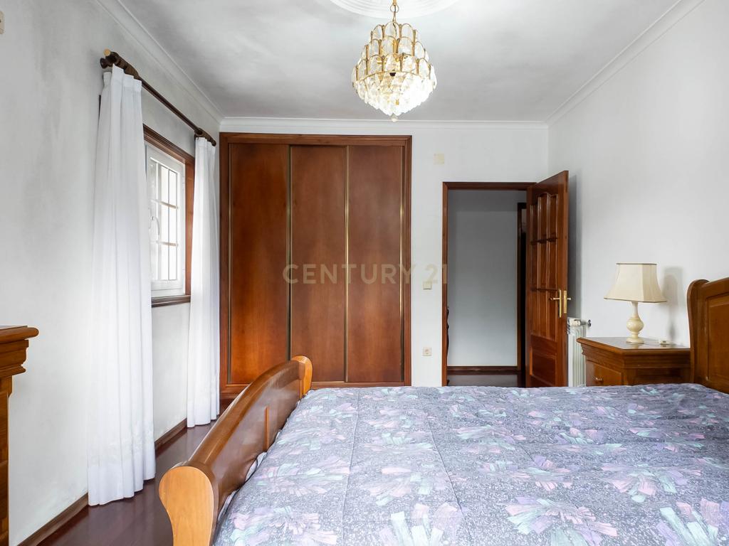 Moradia T3, de 4 frentes, vista Rio - Baião, Porto - Image 22