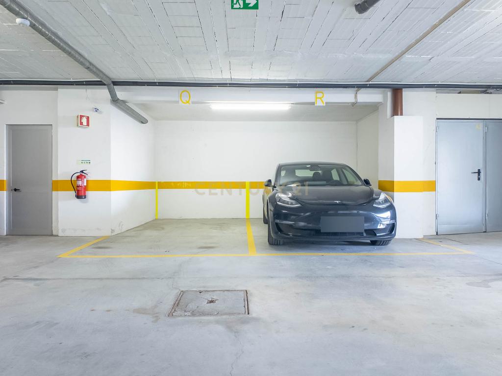 Arrecadação/Box para Arrendamento em Vila Nova de Gaia - Image 22