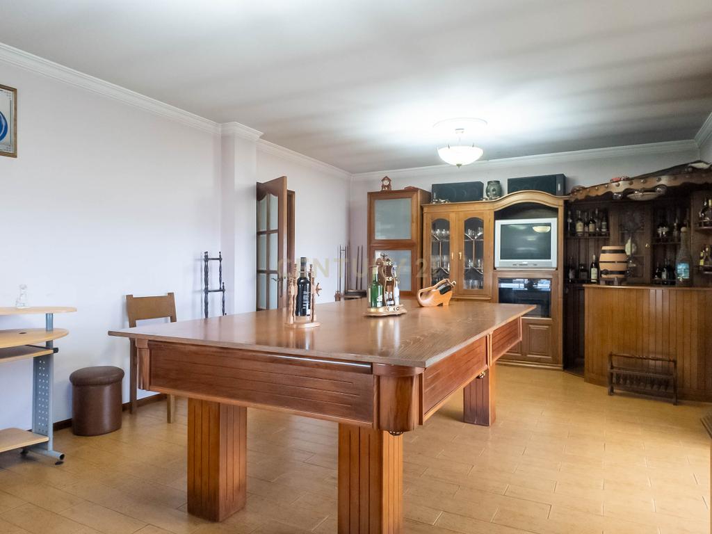 Moradia T3 com anexos, logradouro e garagem em Paredes - Image 14