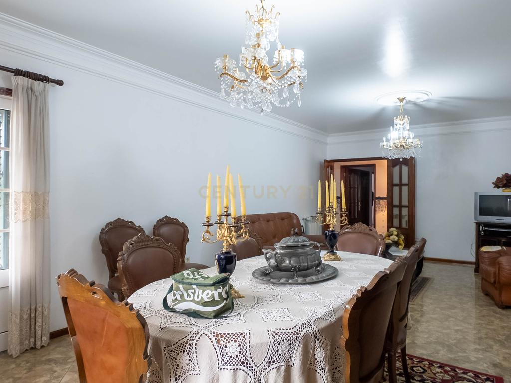 Moradia T3, de 4 frentes, vista Rio - Baião, Porto - Image 31