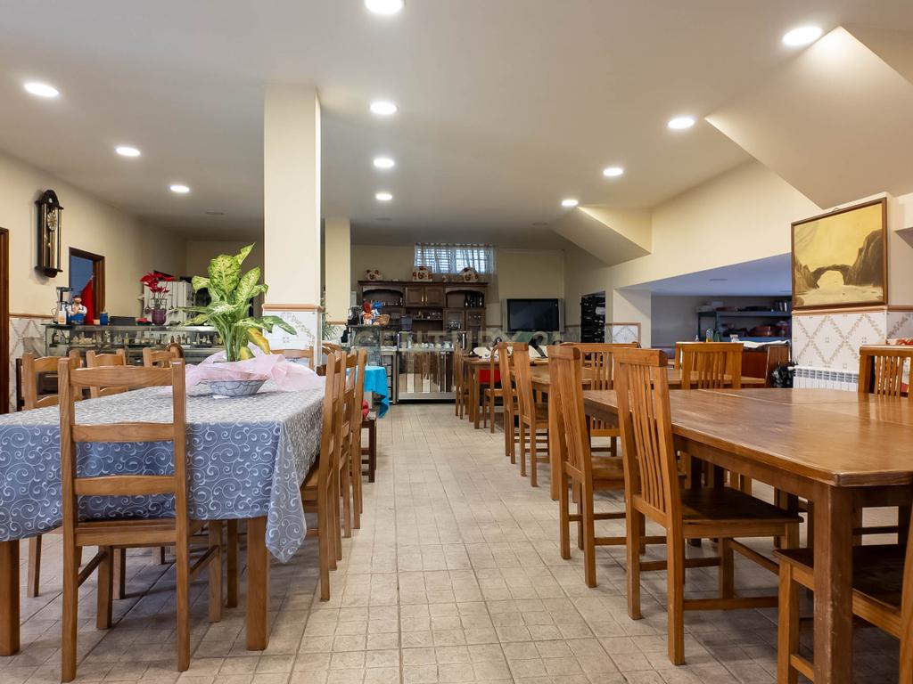 Deslumbrante Quinta T5 com terreno urbano de 5000m2 em Aguiar de Sousa - Image 51