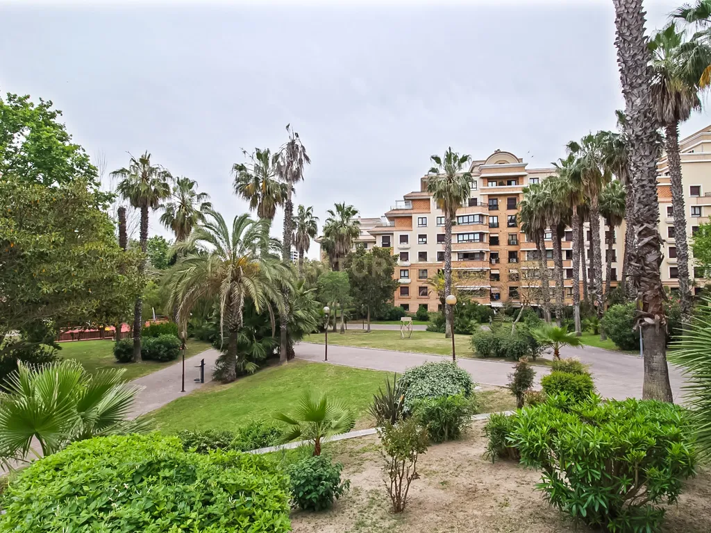 Apartamento T3 - Condominio Real Forte - SACAVÉM - Image 12