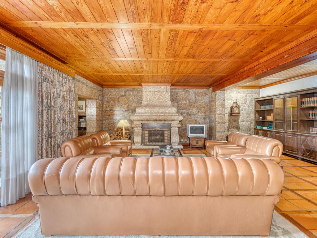 Herdade em Moreira de Cónegos – Moradia com 4 Frentes com Piscina 6 Hectares de terreno ideal para Organização de eventos, Alojamento local , boutique hotel etc - Image 66