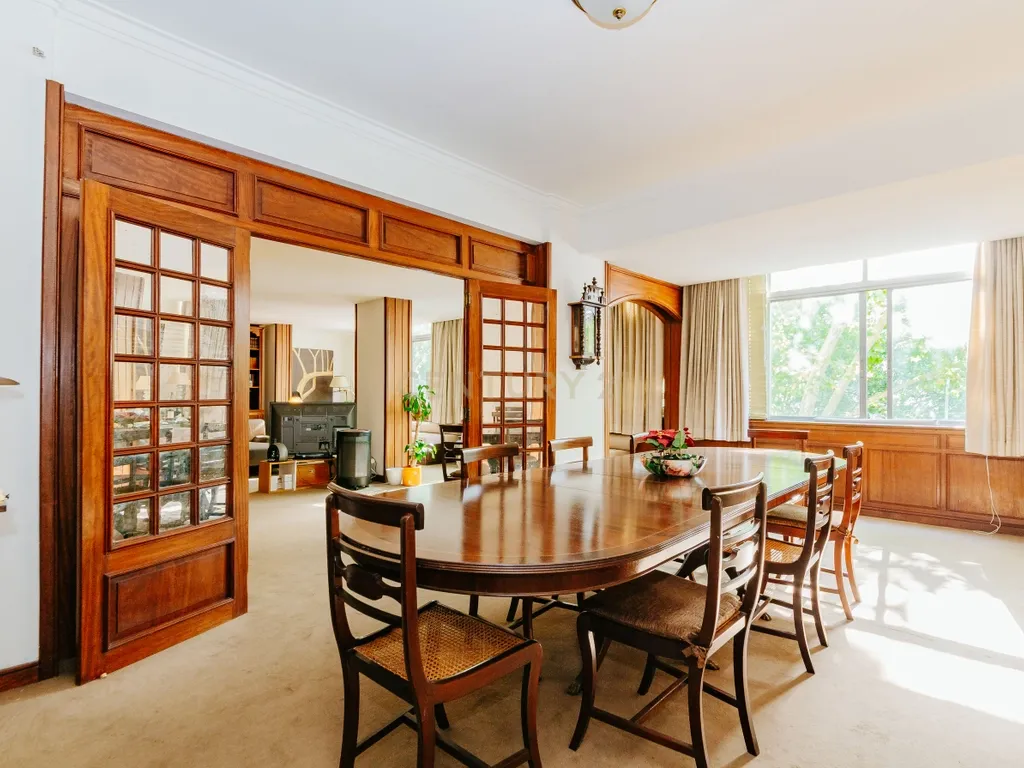 Apartamento T6 em Benfica – 210 m² junto ao Colombo - Image 17