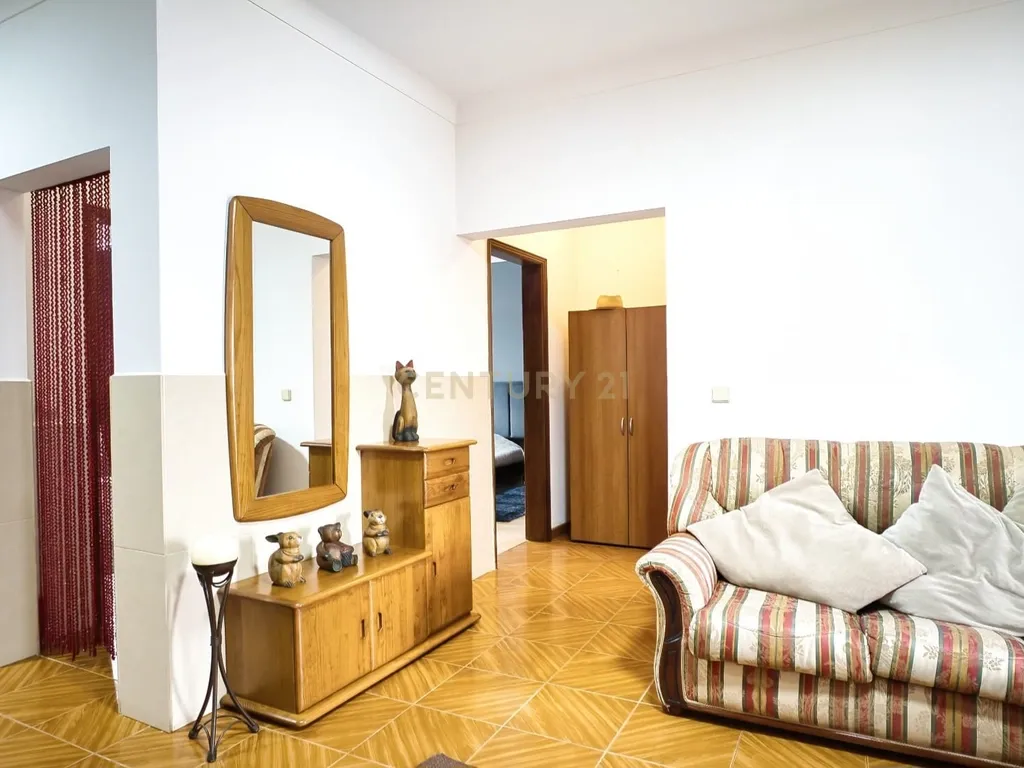 Linda Moradia T2 com Jardim e garagem a poucos kms de Martinho do Porto - Image 11