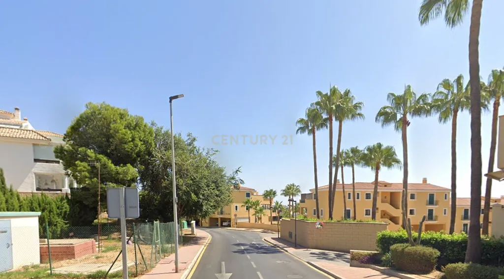 Apartamento em Torrequebrada – Oportunidade para investidores – Direito de crédito - Image 3
