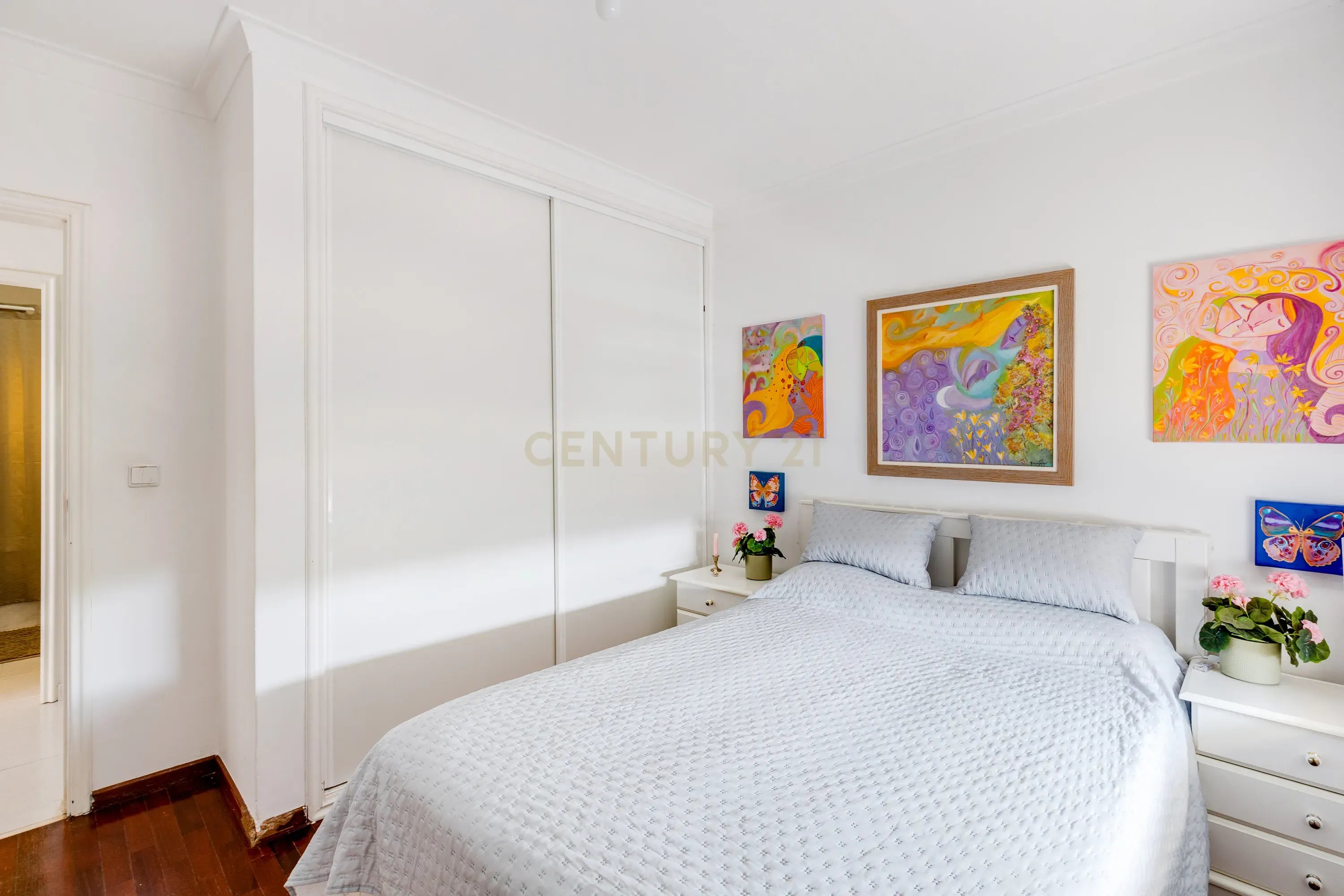 Fotografia 7 de Apartamento T1 em Corroios, Seixal | Praticidade para o dia a dia e proximidade de Lisboa