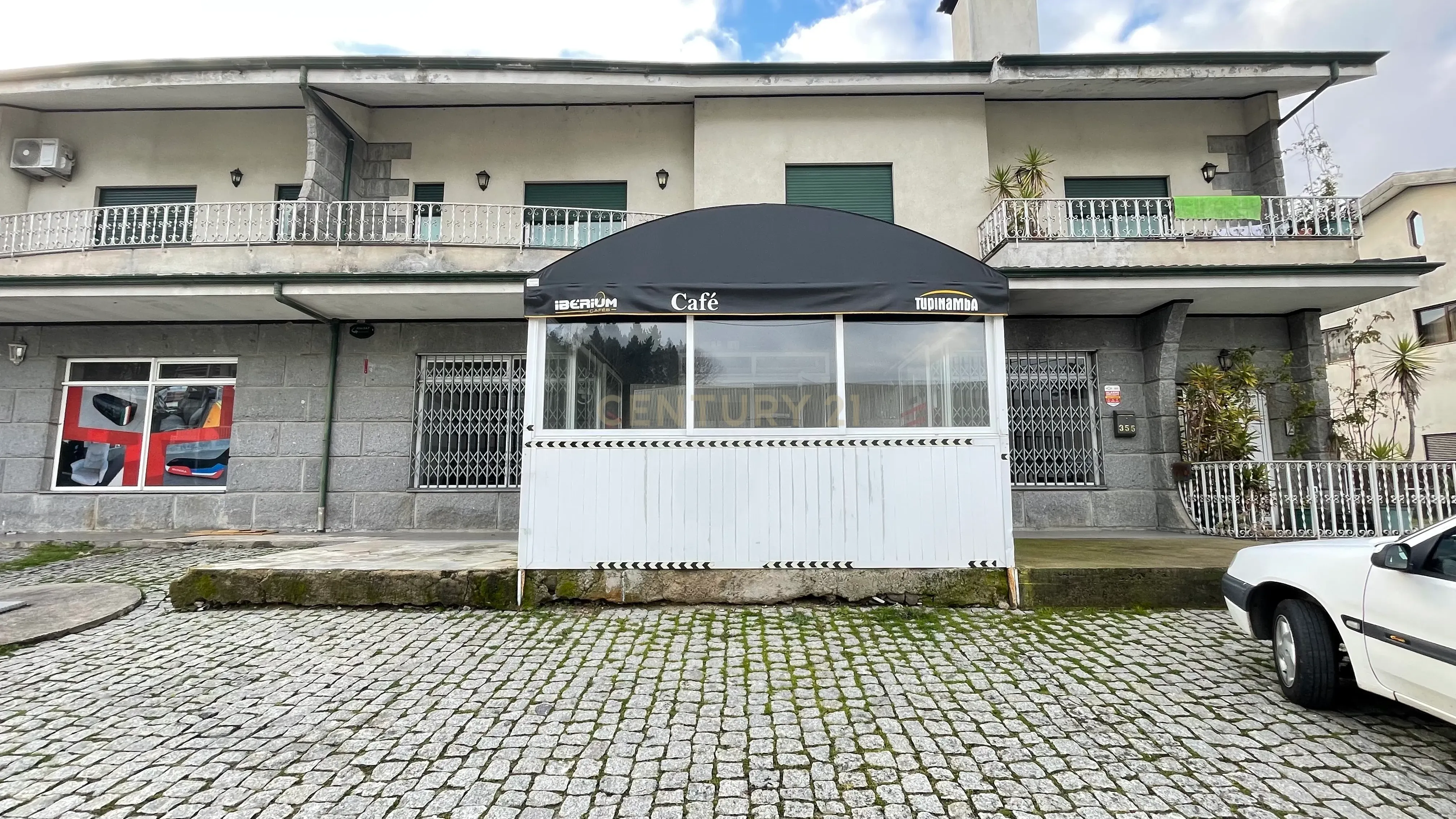 Fotografia 5 de Loja para arrendamento na Avenida do Rio - Torno, Lousada