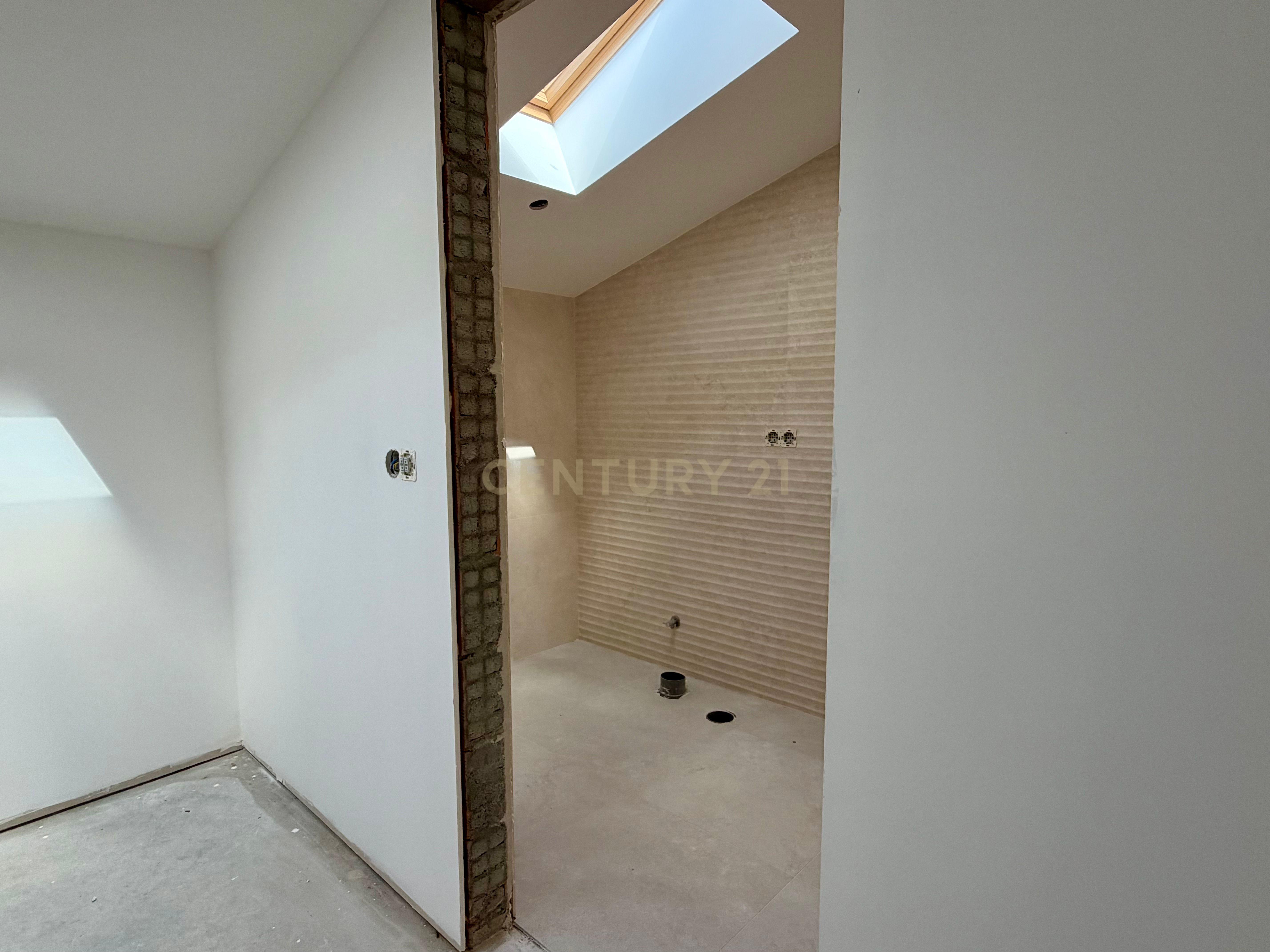 Fotografia 11 de Moradia T3 totalmente remodelada | Lote 1.933m² | Alhadas, Figueira da Foz