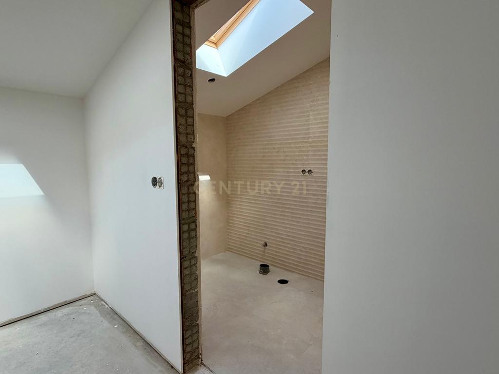 Moradia T3 totalmente remodelada | Lote 1.933m² | Alhadas, Figueira da Foz - Image 11