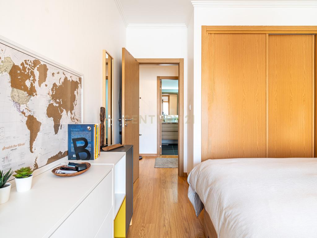 Apartamento T3+1 com Sótão de 100m² na Abrunheira – Oportunidade Única!   - Image 19