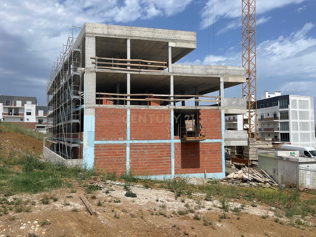 EMPREENDIMENTO ALTO DO CASALÃO - VIVER SESIMBRA COM VISTA ALTA - NOVO EM CONSTRUÇÃO - Image 11
