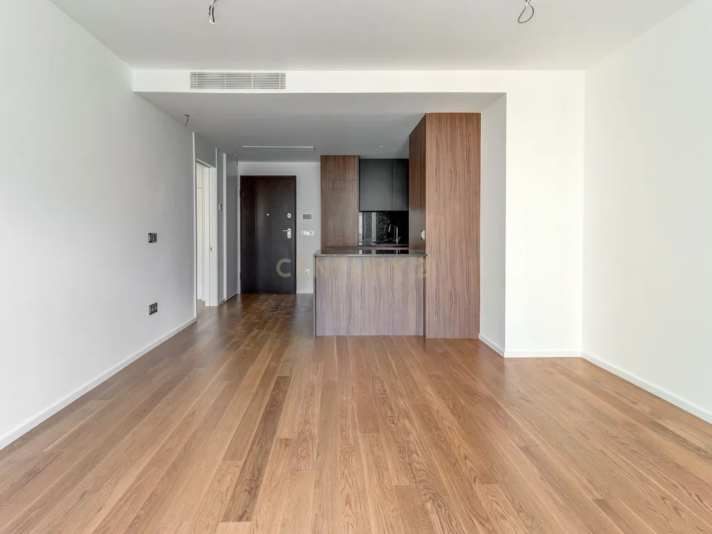 Arrendamento de T1 no Edifício Varino – Avenida da República, Lisboa - Image 9