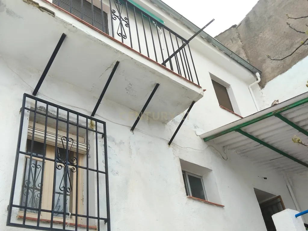 EXCLUSIVA CASA TRADICIONAL CON VISTAS ÚNICAS EN MONTEFRÍO - Image 14