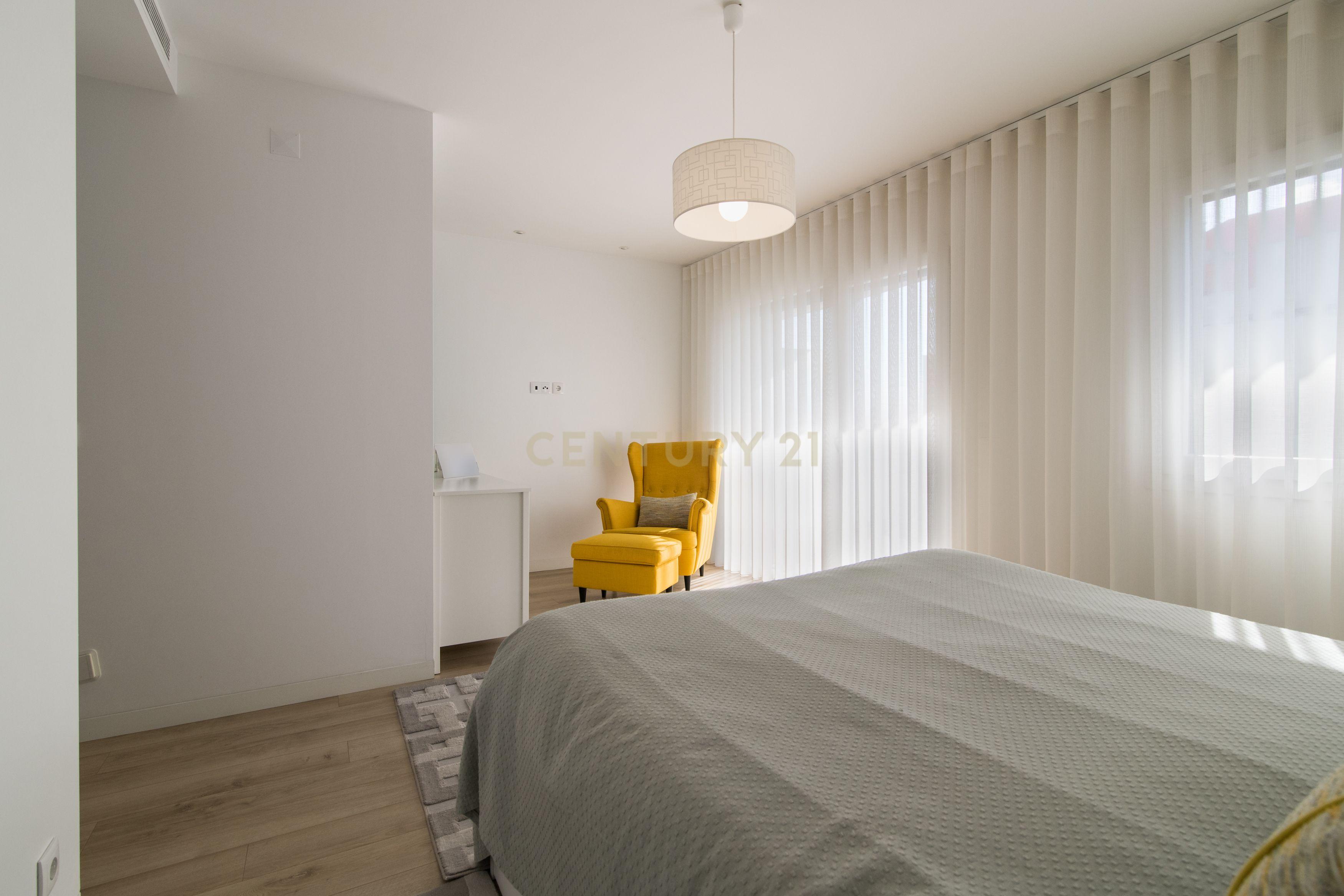 Apartamento T3 Duplex | Jardim da Amoreira | Ramada | Odivelas - Image 22