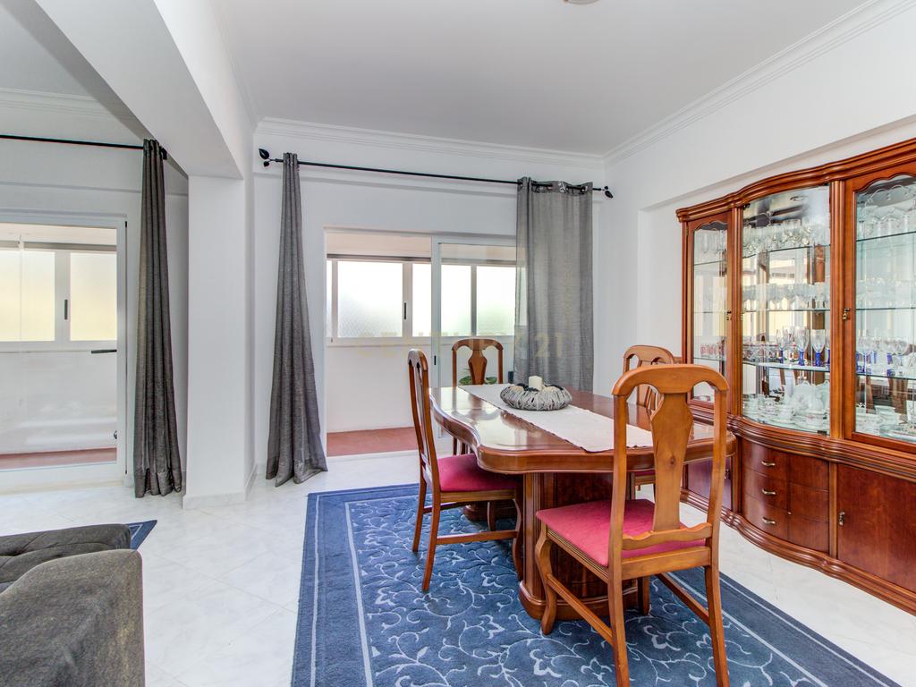 Apartamento T2 Monte Abraão  - Image 8