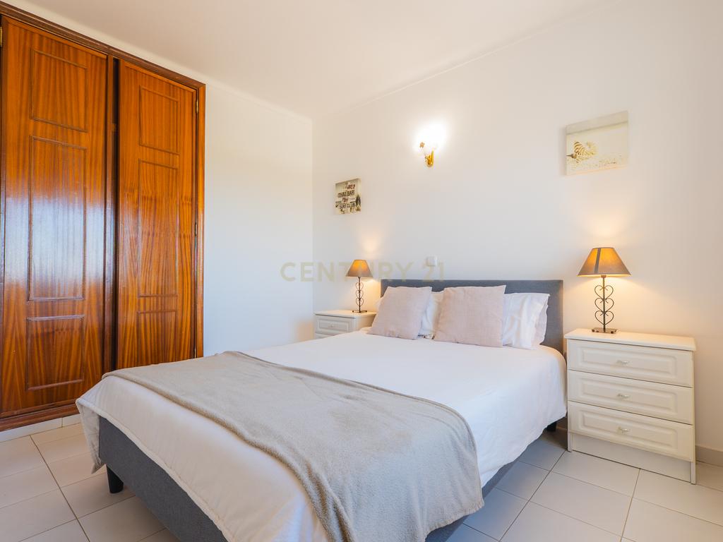 T2 com lugar de garagem, Vista Mar e Vista Rio na Praia da Rocha - Image 26