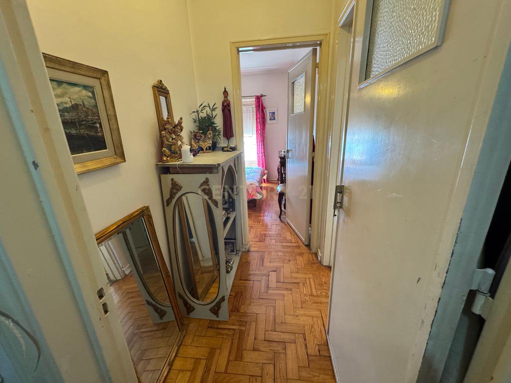 Oportunidade em Lisboa: T2 para Recuperação no Centro da Cidade - Image 29