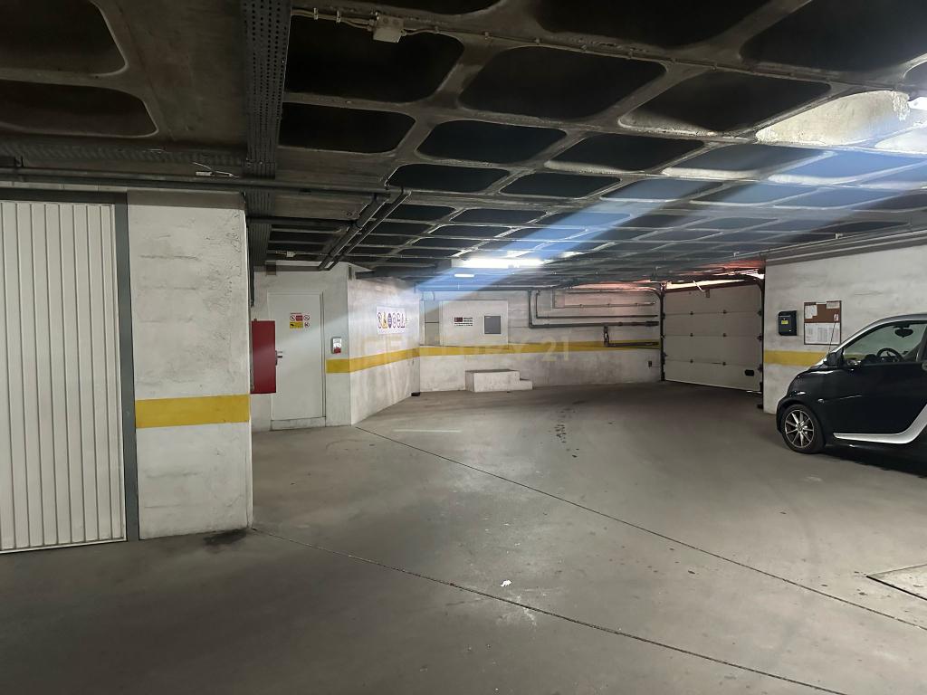 Garagem com 2 BOX independentes para arrendamento - Image 5