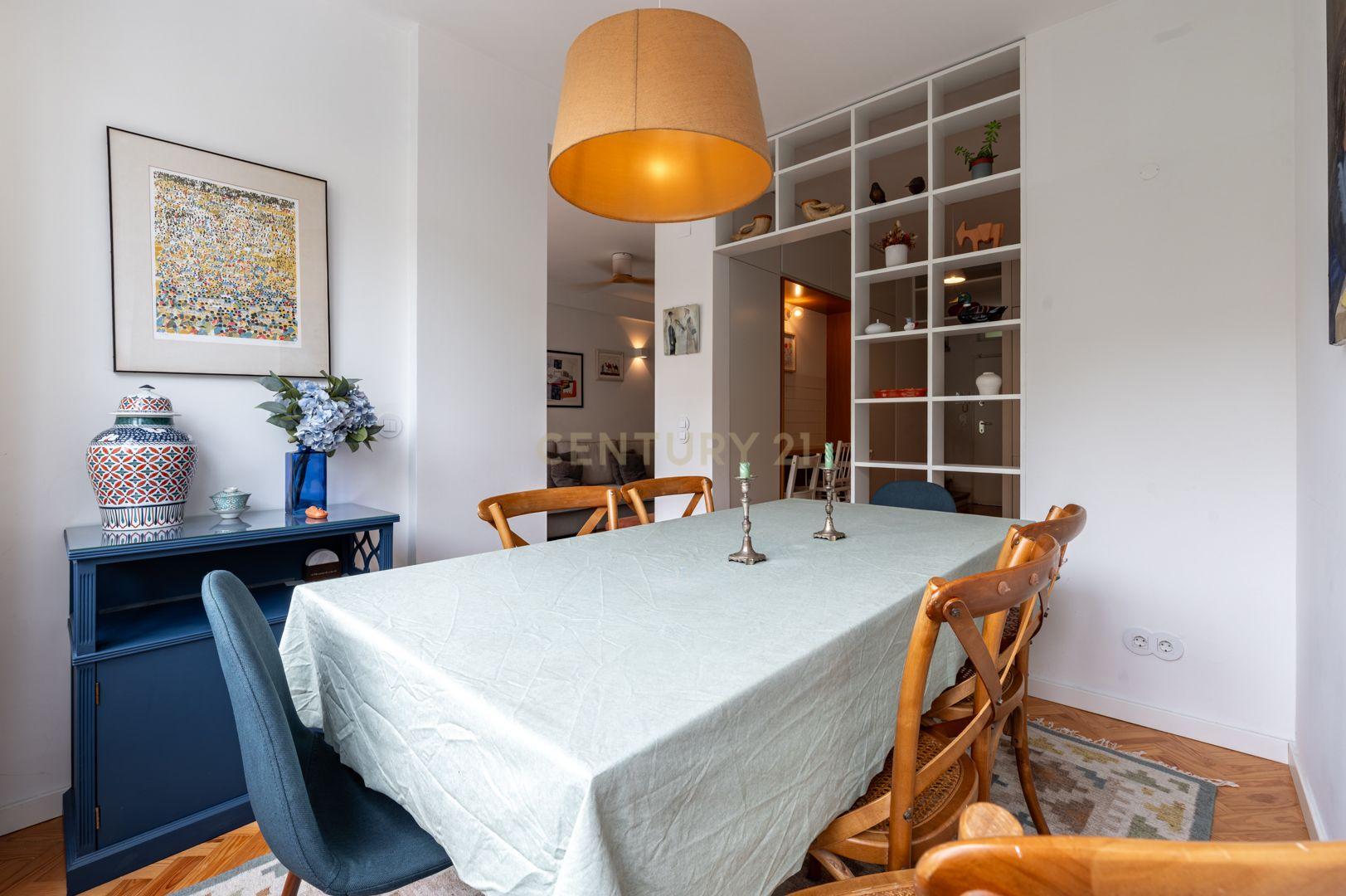 Fotografia 7 de Apartamento T3 Duplex Remodelado em Alvalade