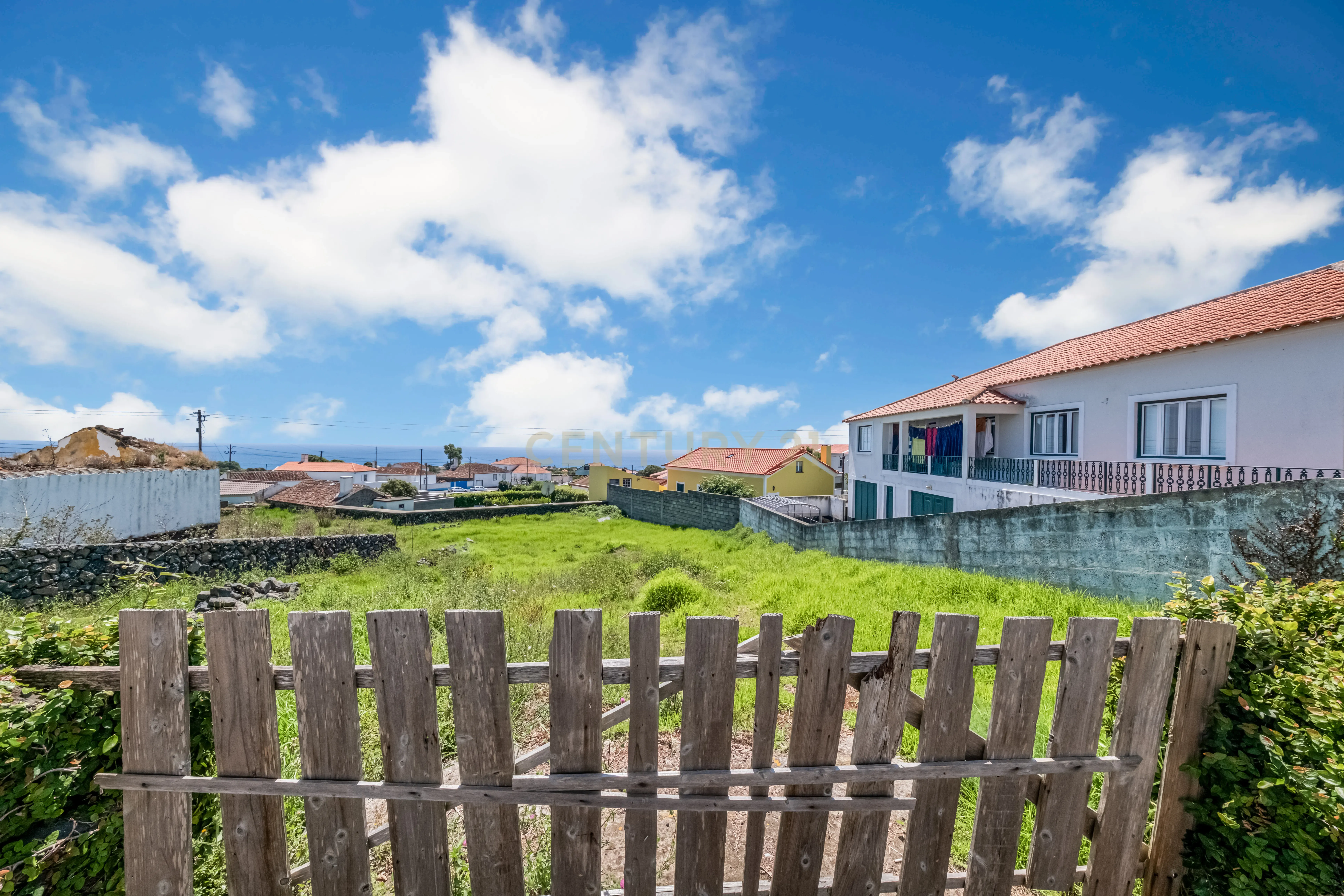 Fotografia 7 de Terreno Urbano com Vista Mar | São Bartolomeu