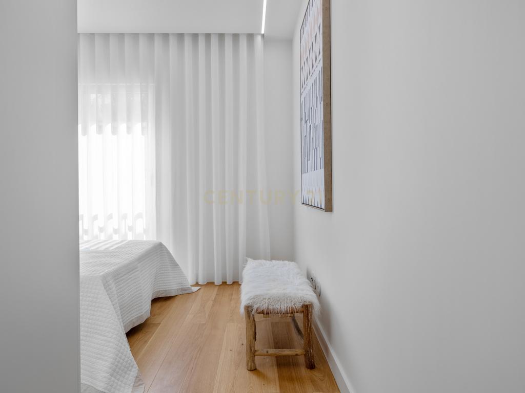 Luxuoso apartamento T3 no Centro de Setúbal e a 300m da praia - Image 15